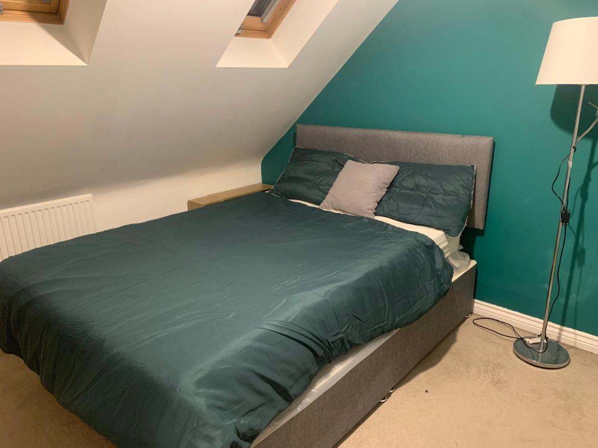 Comfy Double Bedroom In Greater Mánchester Exterior foto
